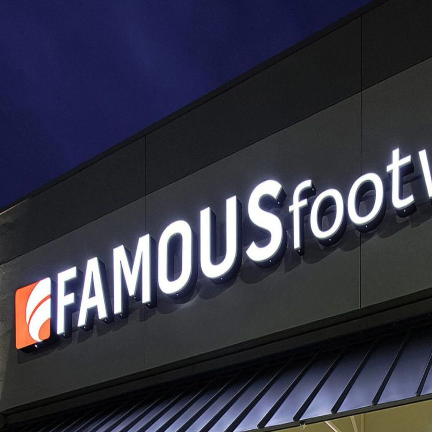 Storefront Signs Printing | Custom Shop & Business Signage