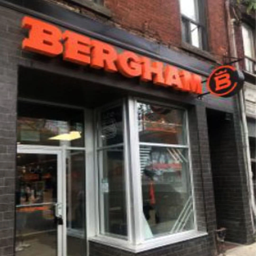 Storefront Signs Printing | Custom Shop & Business Signage